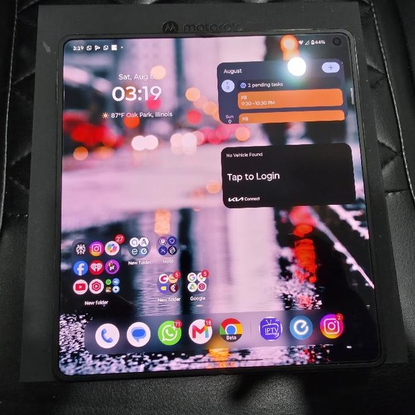 Motorola Razr Fold - Unlocked, 512 GB, PANTONE Blackened Blue