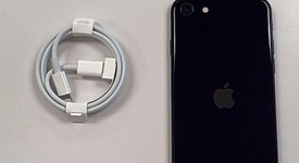 Mint
													Apple iPhone SE 3rd Gen 2022 - Unlocked, Midnight, 64 GB, A2595, photo 6 of 6