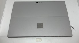 Good
													Microsoft Surface Pro 6 - Wi-Fi, Silver, 256 GB, 8 GB, photo 4 of 8