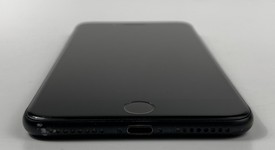 Good
													Apple iPhone 7 Plus - Unlocked, Black, 256 GB, A1784, GSM, photo 4 of 7