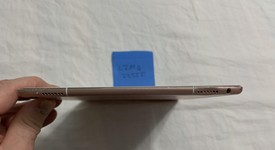 Good
													Apple iPad Pro 9.7" - AT&T, Rose Gold, 128 GB, A1674, photo 3 of 11