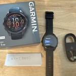 Mint Garmin Fenix 8 - Carbon, AMOLED