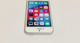 Good
													Apple iPhone SE 1st Gen 2016 - Unlocked, Silver, 64 GB, A1662, photo 5 of 6