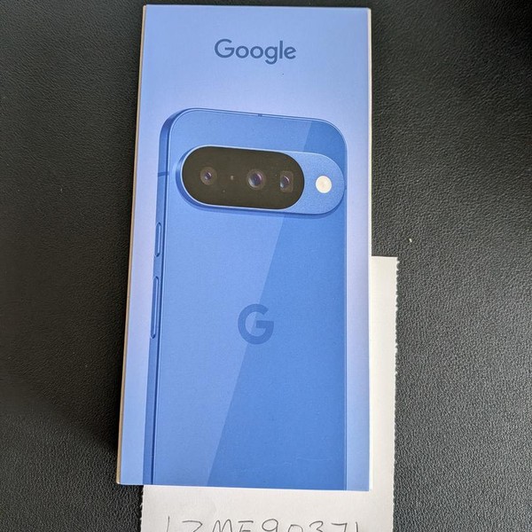 Google Pixel 10 - Unlocked, 128 GB, Indigo, GLBW0