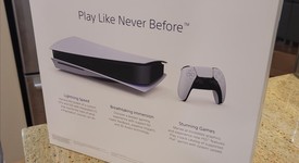New
													PlayStation 5 Standard Edition (2020) - White, 825 GB, Standard Edition, photo 3 of 7
