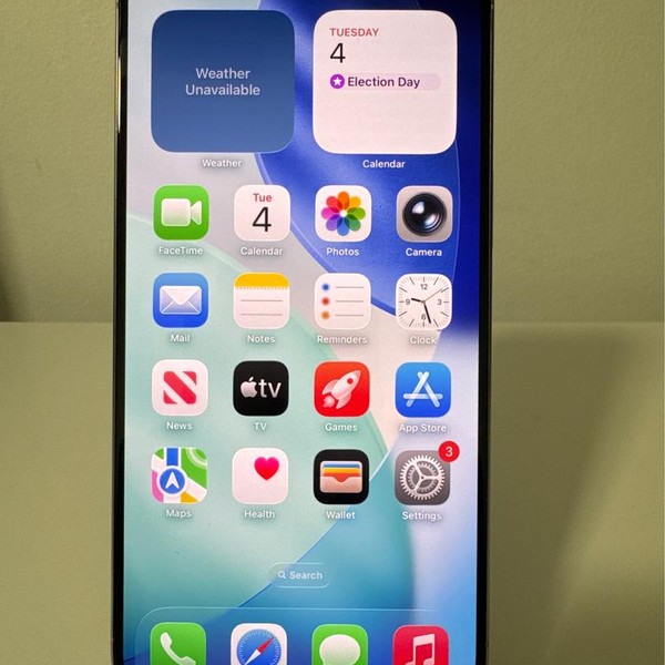 Apple iPhone 15 Pro Max - Unlocked, 256 GB, White, A2849