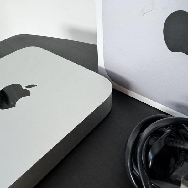 Mac mini 2023 - 256 GB, 8 GB, Apple M2, 1 Gigabit Ethernet