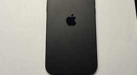 Mint
													Apple iPhone Air - Unlocked, Space Black, 256 GB, A3260, photo 1 of 8