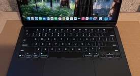 Mint
													MacBook Air 2025 (M4) - 13" - Apple M4, Midnight, 256 GB, 16 GB, photo 1 of 10