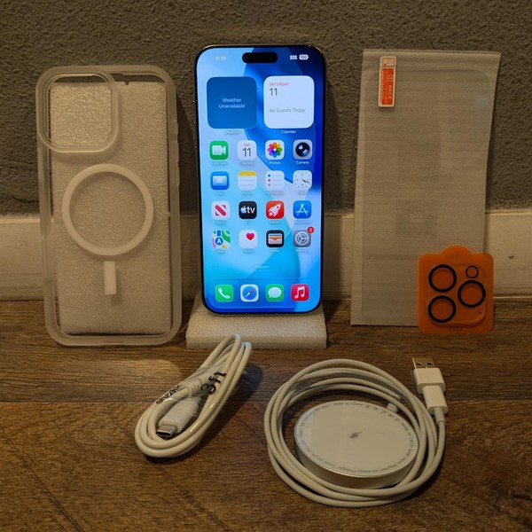 Apple iPhone 16 Pro Max - Unlocked, 256 GB, Natural, A3084
