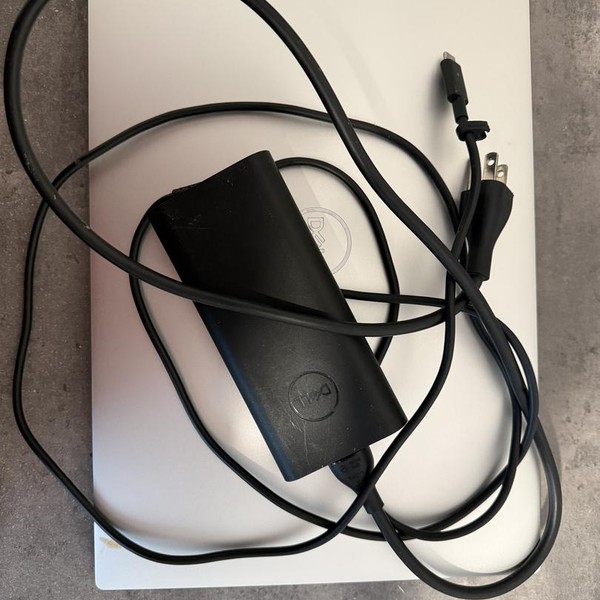 Dell XPS 15 9500 (2020) - 256 GB, Silver, 16 GB, Intel Core i7, FHD+ Plus Non-Touch