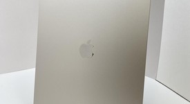 Mint
													Apple iPad Air 13" (M2) 2024 - Unlocked, Starlight, 128 GB, A2899, photo 3 of 5