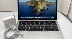Mint
													MacBook Pro 2019 - 13" - I5, Silver, 256 GB, 16 GB, photo 1 of 14