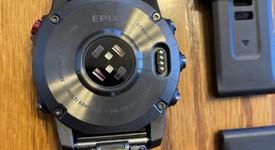 Mint
													Garmin epix Gen 2 - Black, Sapphire, photo 2 of 6