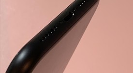 Good
													Apple iPhone Xr - Unlocked, Black, 64 GB, A1984, photo 6 of 6