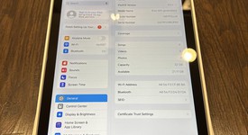 Good
													Apple iPad 6th Gen - Wi-Fi, Gray, 32 GB, A1893, photo 1 of 9