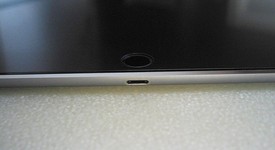 Good
													Apple iPad Pro 12.9" 1st Gen 2015 - Unlocked, Gray, 128 GB, A1652, 1st Gen 2015, photo 3 of 12