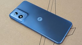 Mint
													Moto G Play (2024) - Unlocked, Blue, 64 GB, 4 GB, photo 5 of 9