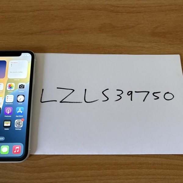 Apple iPhone Xr - Unlocked, 128 GB, White, A1984