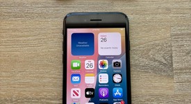 Mint
													Apple iPhone SE 3rd Gen 2022 - Unlocked, Midnight, 128 GB, A2595, photo 2 of 10