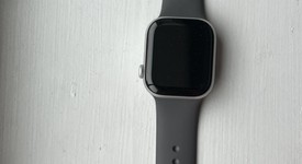 Mint
													Apple Watch Series 11 42mm - Unlocked, Silver, A3335 - Cellular, Aluminum, photo 5 of 5