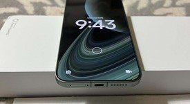 Mint
													Xiaomi 17 Pro Max - Unlocked Non-US, Green, 512 GB, 16 GB, photo 4 of 9