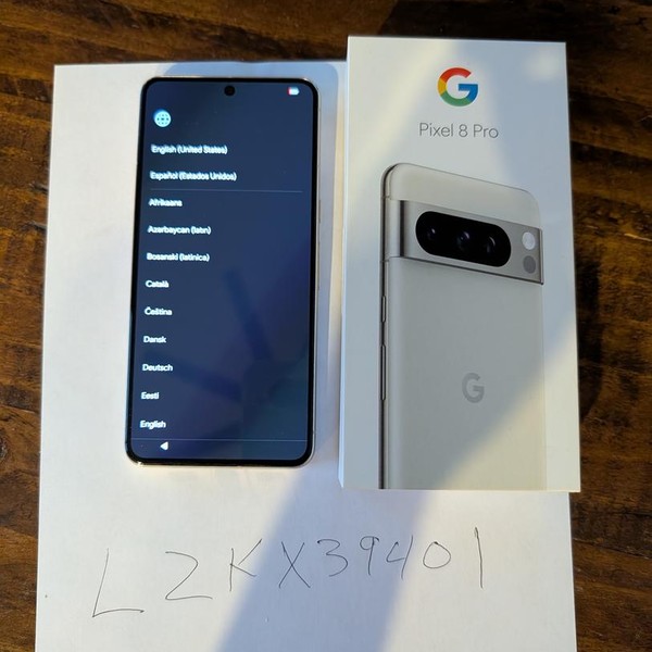 Google Pixel 8 Pro - Unlocked, 256 GB, Porcelain, 12 GB, G1MNW, mmWave 5G