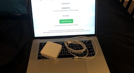 Good
													MacBook Pro 2017 (With Touch Bar) - 15" - I7, Silver, 1 TB, 16 GB, photo 4 of 15