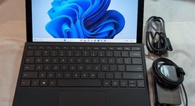 Good
													Microsoft Surface Pro 7 - I3, Platinum, 128 GB, 4 GB, photo 1 of 9