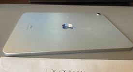 Mint
													Apple iPad 10th Gen - Wi-Fi, Silver, 64 GB, A2696, photo 3 of 6