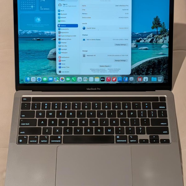 MacBook Pro 2022 - 13 inch - 256 GB, Gray, 8 GB, Apple M2