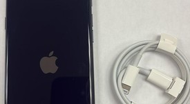 Mint
													Apple iPhone SE 3rd Gen 2022 - Unlocked, Midnight, 64 GB, A2595, photo 2 of 9