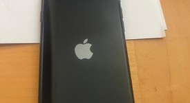Good
													Apple iPhone SE 3rd Gen 2022 - Unlocked, Midnight, 256 GB, A2595, photo 4 of 8