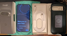 Mint
													Google Pixel 9 Pro - Unlocked, Obsidian, 256 GB, 16 GB, GR83Y, photo 2 of 5