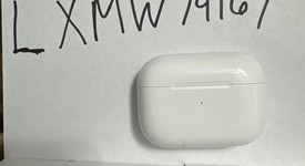 Used
													Apple AirPods Pro 2nd Gen - USB-C, photo 5 of 6