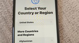 Mint
													Apple iPhone SE 3rd Gen 2022 - Unlocked, Midnight, 64 GB, A2595, photo 3 of 11