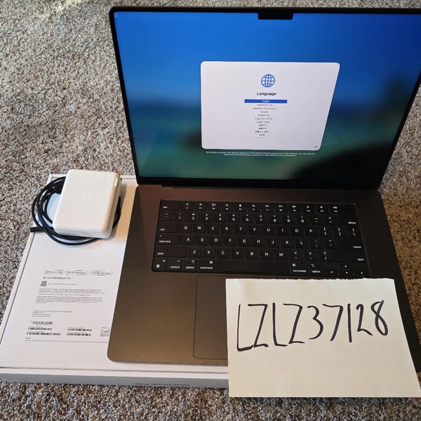 MacBook Pro 2024 - 16 inch - 512 GB, Space Black, 24 GB, Apple M4 Pro 14-core