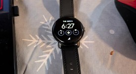 Mint
													Google Pixel Watch - Unlocked, Black, LTE, photo 1 of 4