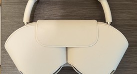 Used
													Apple AirPods Max USB-C - Starlight, photo 3 of 4