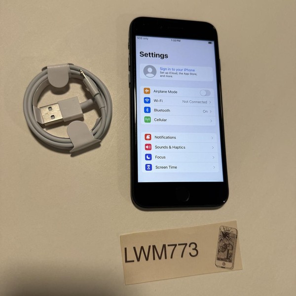 Apple iPhone SE 3rd Gen 2022 - Unlocked, 64 GB, Midnight, A2595