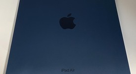 Mint
													Apple iPad Air 5th Gen - Wi-Fi, Blue, 256 GB, A2588, photo 4 of 5