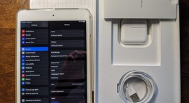 Mint
													Apple iPad Mini 5th Gen - Wi-Fi, Silver, 64 GB, photo 3 of 6