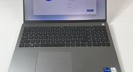 Mint
													Dell Vostro Laptop, photo 1 of 8