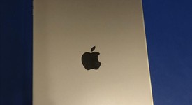 Mint
													Apple iPad Air 2 - Wi-Fi, Gray, 32 GB, photo 3 of 6