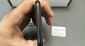 Mint
													Apple iPhone SE 3rd Gen 2022 - Unlocked, Midnight, 64 GB, A2595, photo 4 of 6