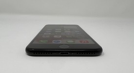 Good
													Apple iPhone 7 Plus - Unlocked, Jet Black, 256 GB, A1661, photo 3 of 6