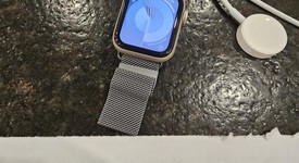 Mint
													Apple Watch SE 2nd Gen 40mm - Starlight, A2722 - GPS, Aluminum, photo 2 of 5