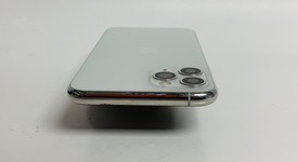 Good
													Apple iPhone 11 Pro Max - Unlocked, Silver, 256 GB, A2161, photo 5 of 9