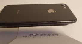 Good
													Apple iPhone 8 - Unlocked, Gray, 64 GB, A1905, GSM, photo 4 of 9
