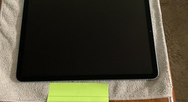 Good
													Apple iPad Air 5th Gen - Unlocked, Blue, 256 GB, A2589, photo 1 of 11